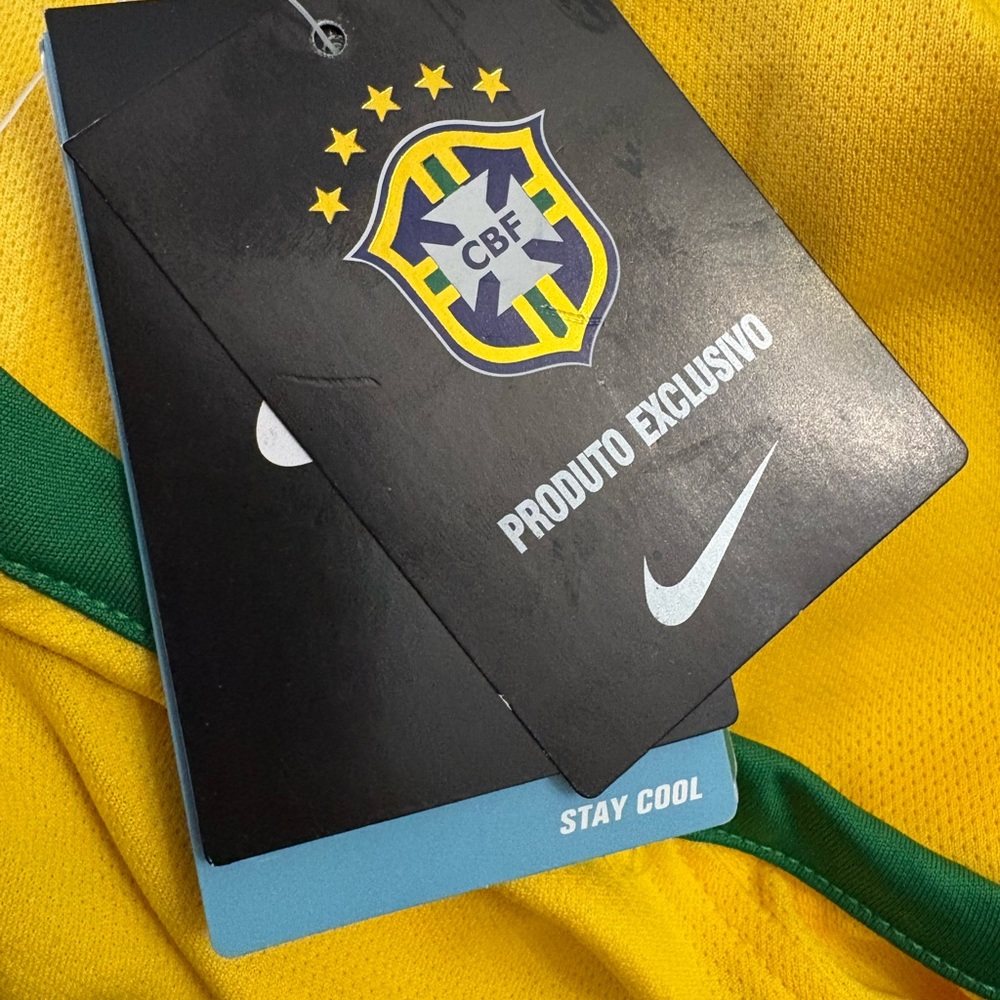 NWT Nike dri fit Brazilian Football Confederation (CBF) Soccer Jersey - size S - Picture 3 of 4